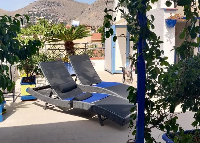 La Casa Di Chico Mondello